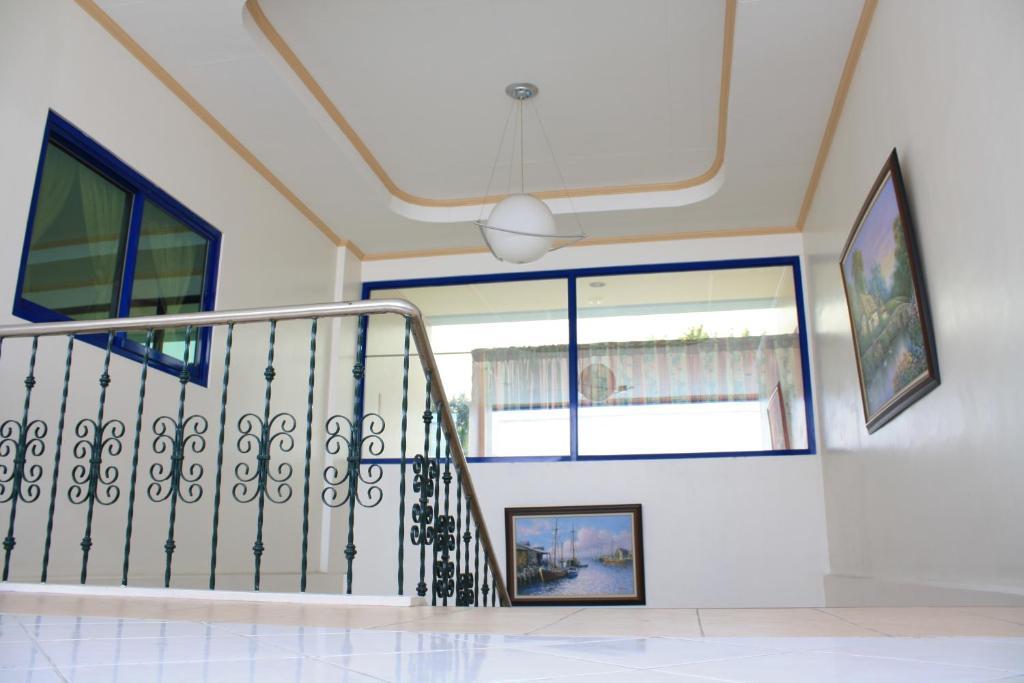 Dumaguete Springs Apartment Dumaguete City Luaran gambar